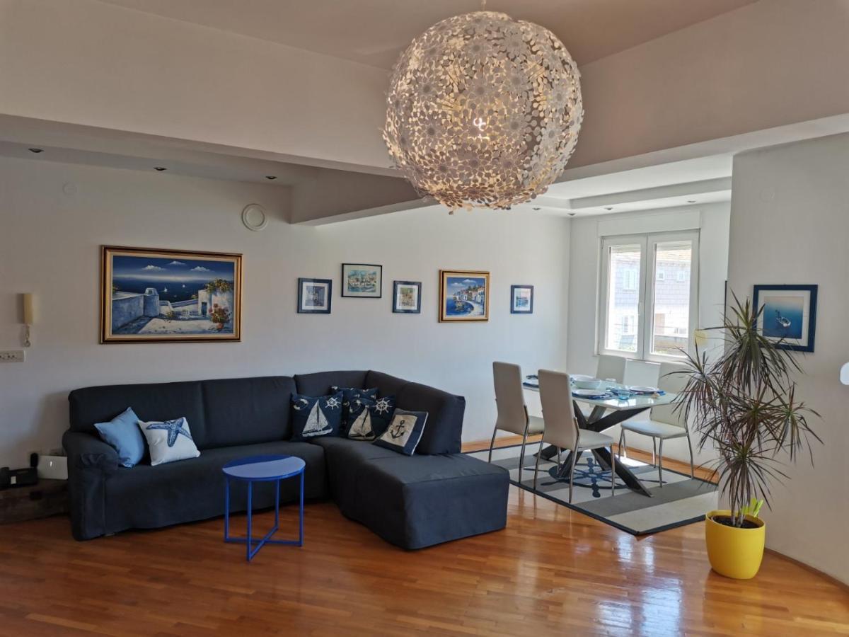 1 Apartmant & 1 Delux Room With Bathroom Dubrovnik Exterior photo