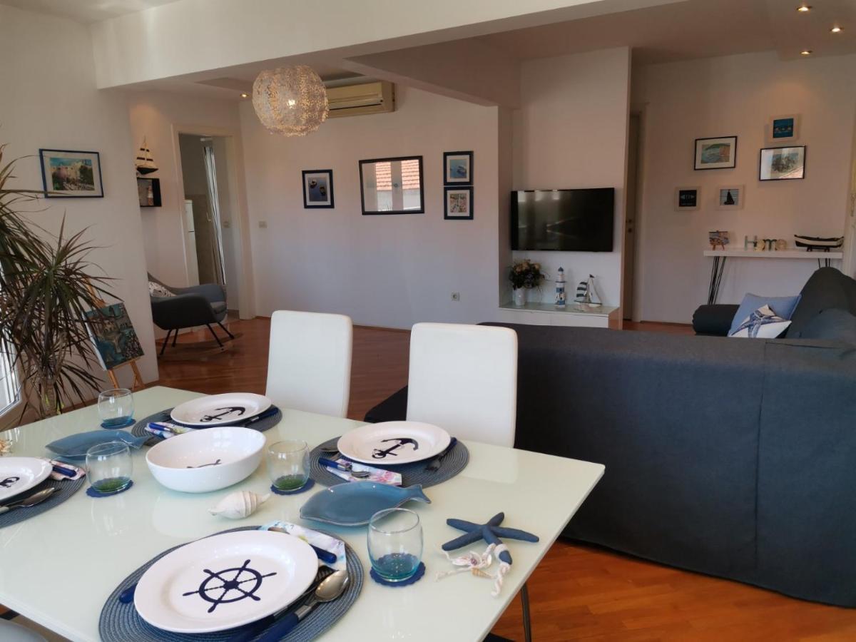 1 Apartmant & 1 Delux Room With Bathroom Dubrovnik Exterior photo
