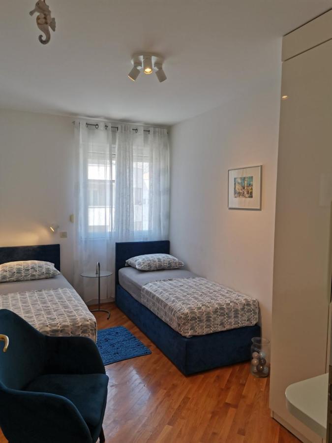 1 Apartmant & 1 Delux Room With Bathroom Dubrovnik Exterior photo