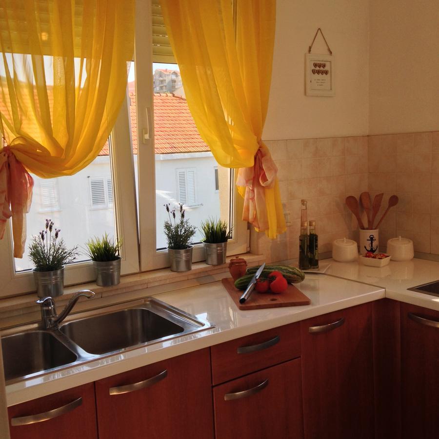 1 Apartmant & 1 Delux Room With Bathroom Dubrovnik Exterior photo